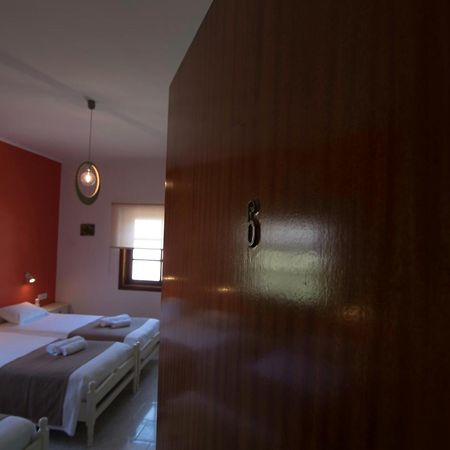 Niki Rooms Palaiochora Pokoj fotografie
