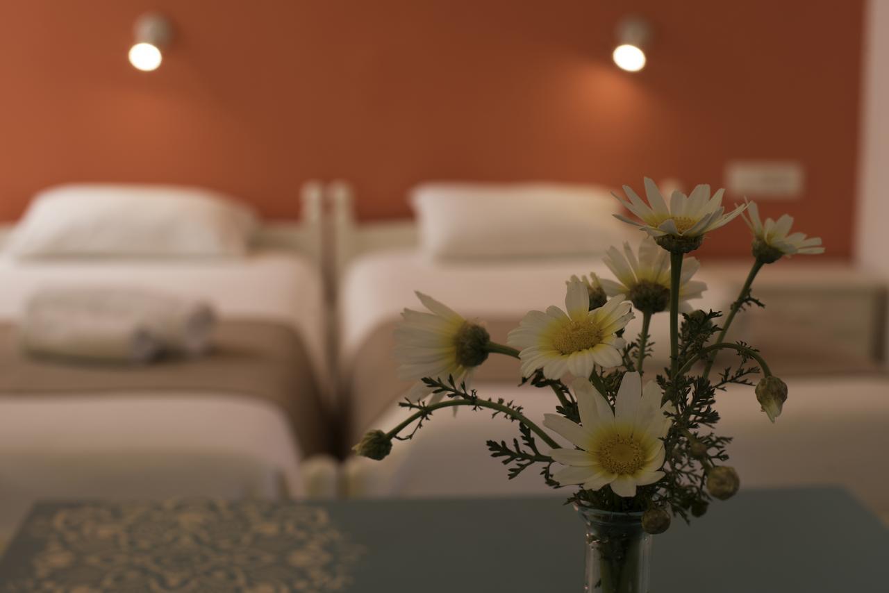 Niki Rooms Palaiochora Exteriér fotografie