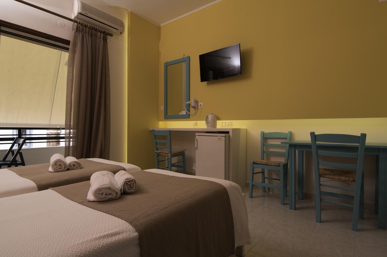 Niki Rooms Palaiochora Exteriér fotografie