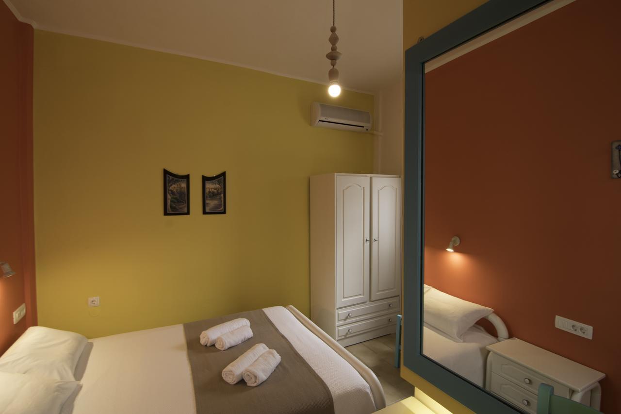Niki Rooms Palaiochora Exteriér fotografie