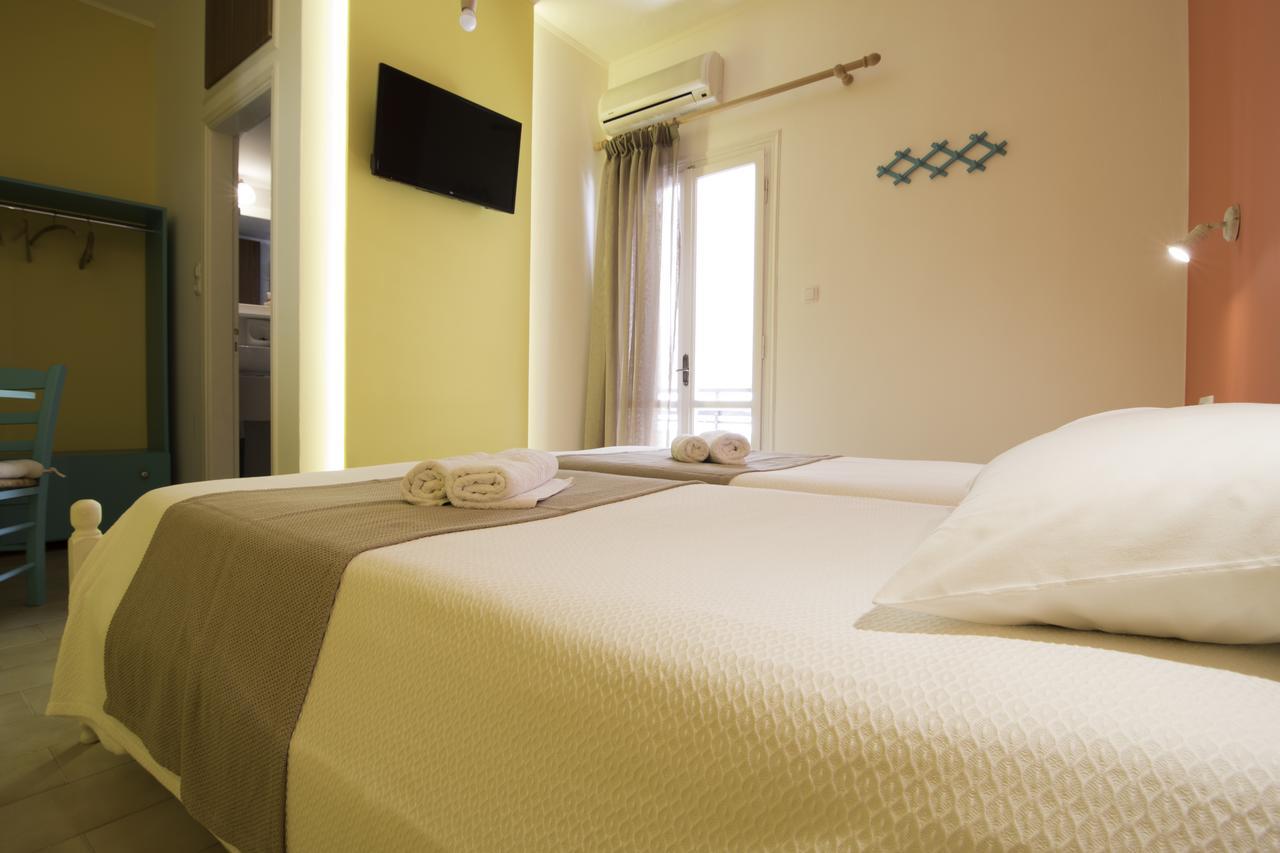 Niki Rooms Palaiochora Exteriér fotografie