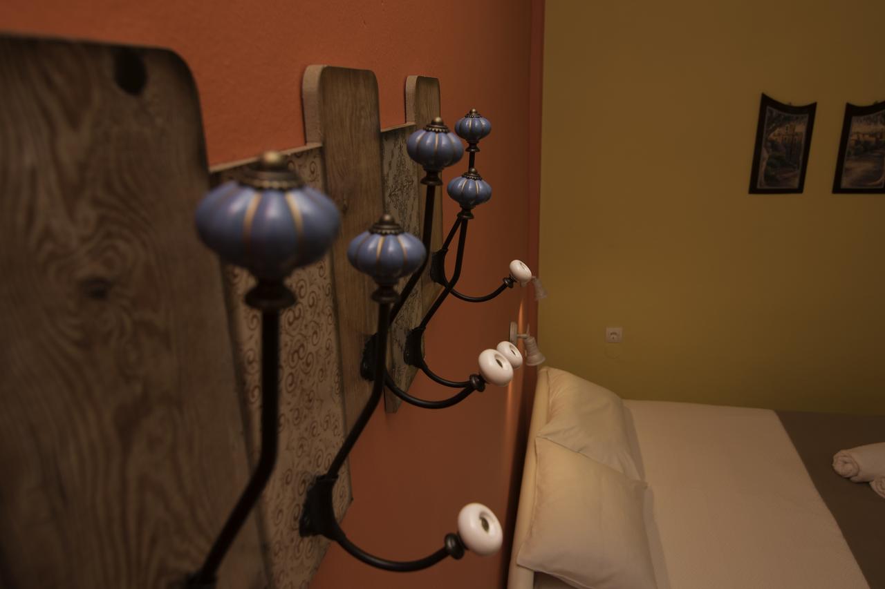 Niki Rooms Palaiochora Exteriér fotografie